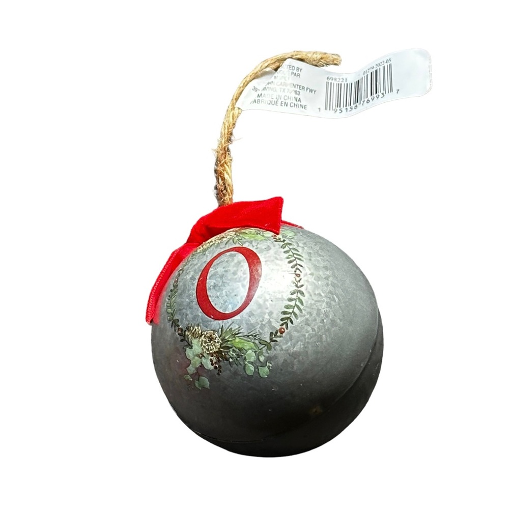 NWT metal O ornament